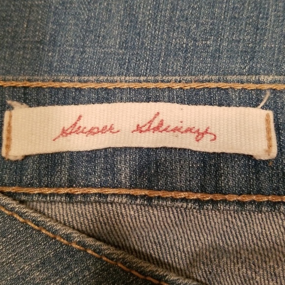 Decree Super Skinny Distressed Jeans in Size 17 - Picture 4 of 8